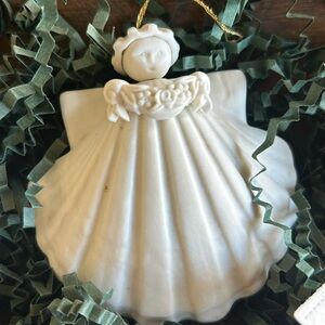 Margaret for a long angel ornament